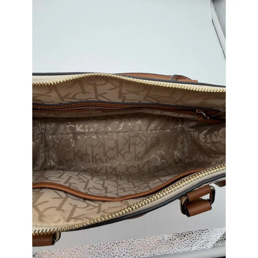 Calvin Klein Floral Logo Satchel Handbag White Crossbody Bag Gold‎ Hardware